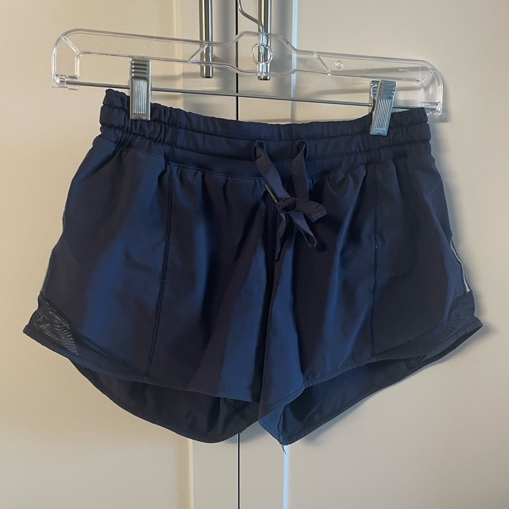 Lululemon Hotty Hot short